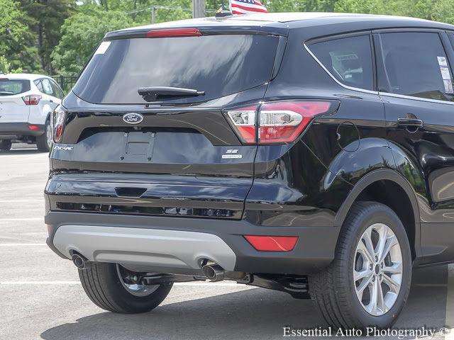 2017 Ford Escape SE 4dr SUV